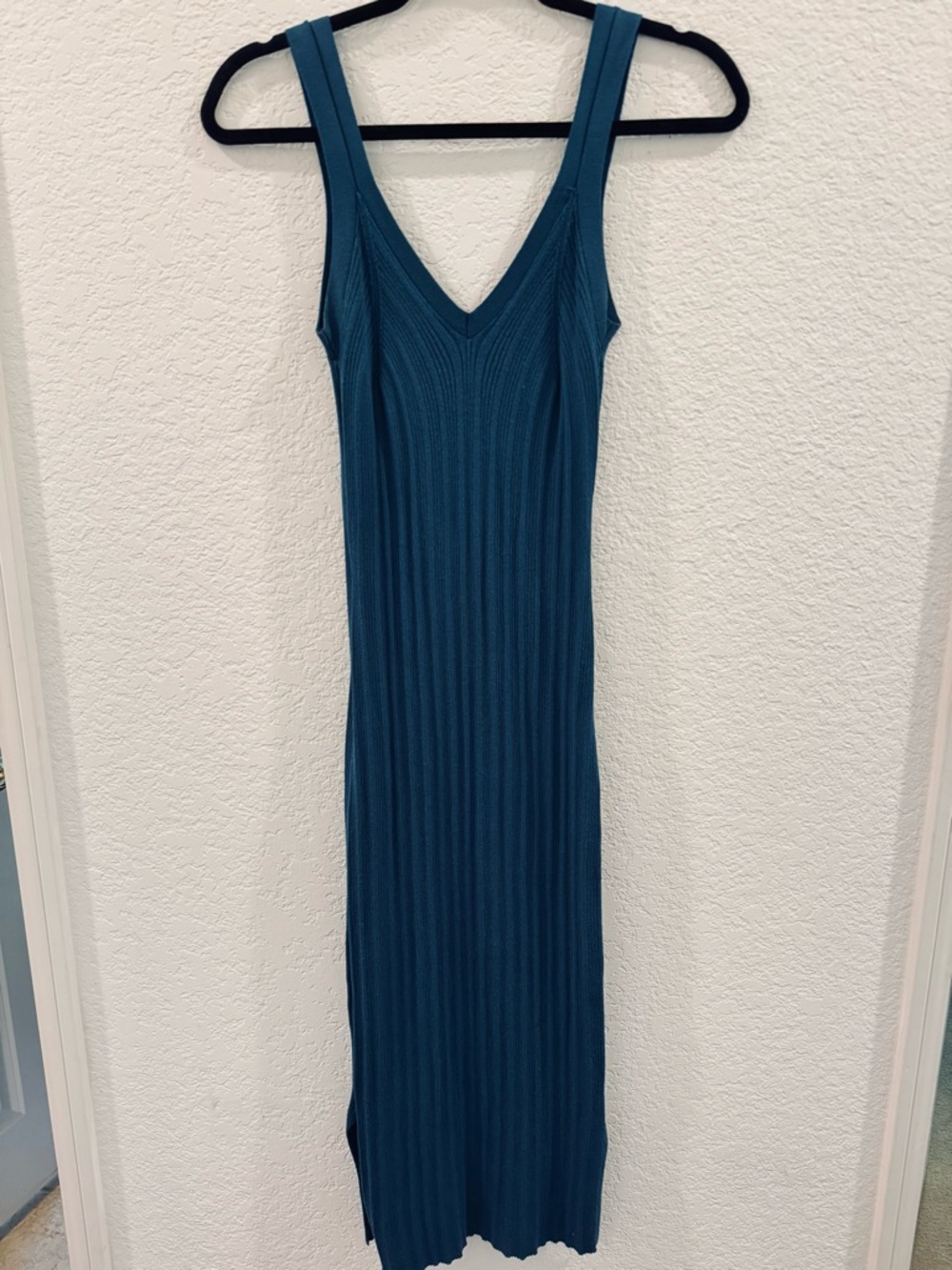 Sleeveless Ribbed V-Neck Maxi Dress - Teal
